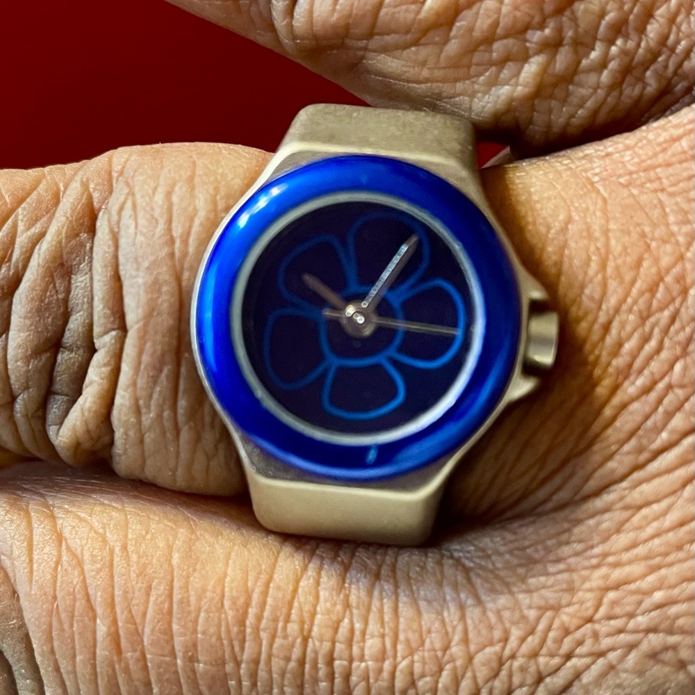 Vintage Blue and Silver Ring Watch with Floral Mood Dial. Size 6 Stretchable.
